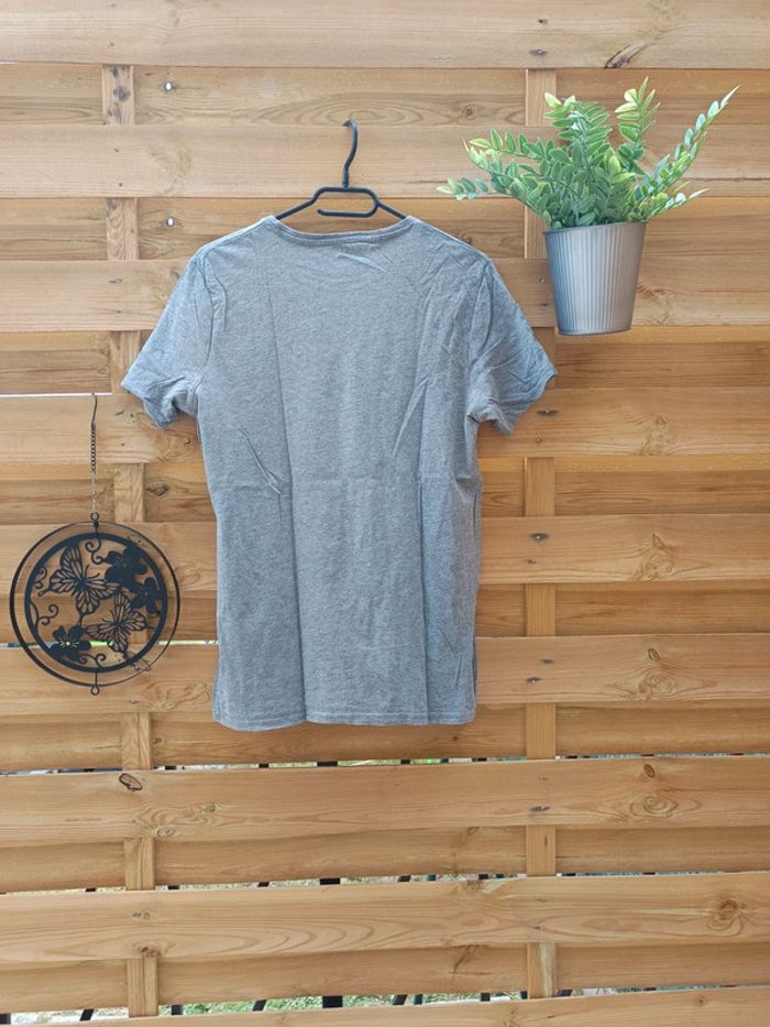 T-shirt taille S - photo numéro 4
