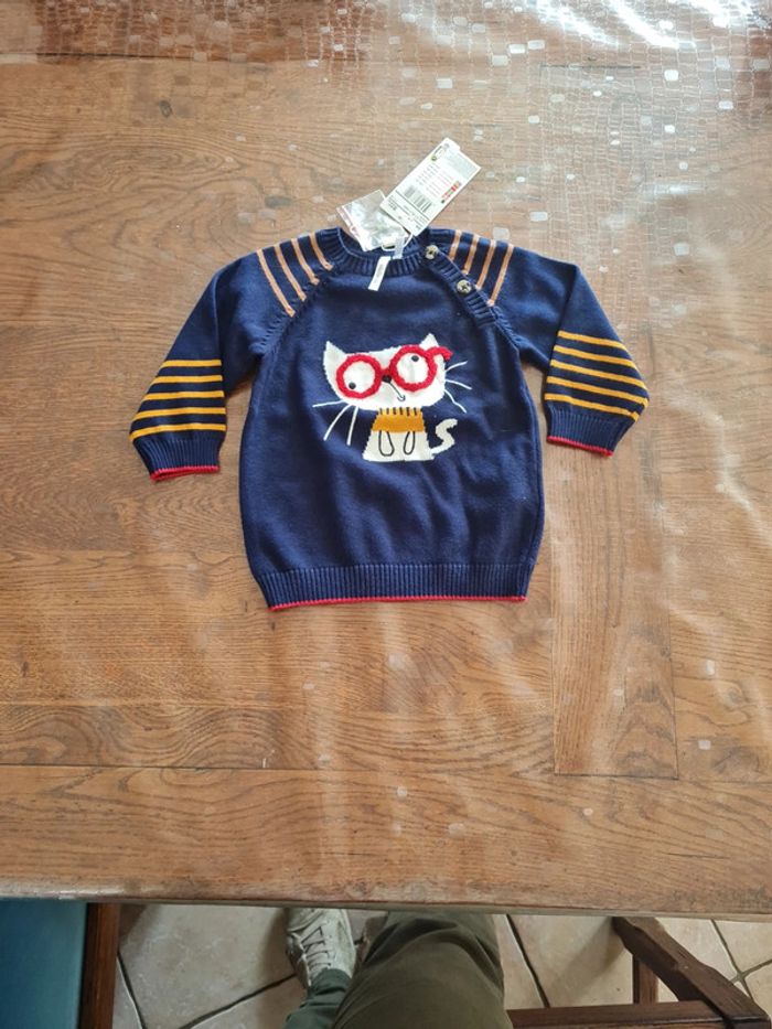 Pull chat Orchestra 9 mois