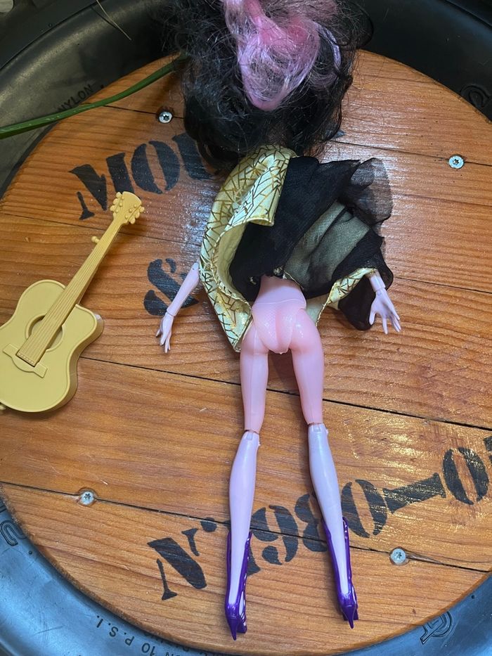 Draculaura Monster high - photo numéro 5