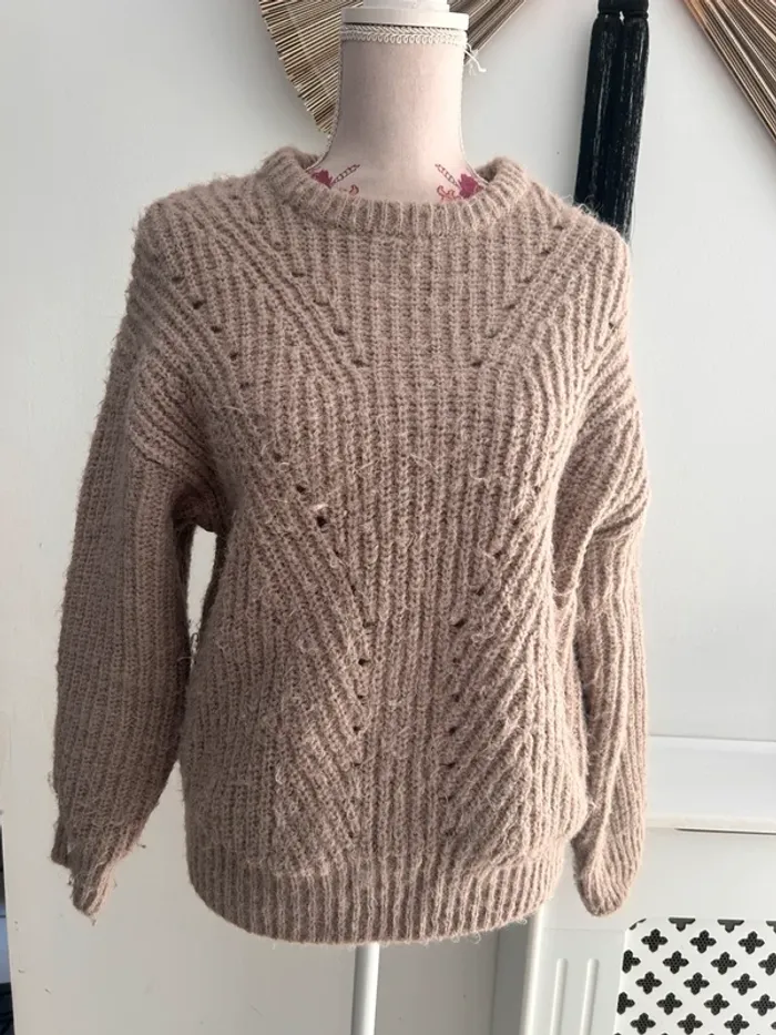 Pull Kiabi beige taille M