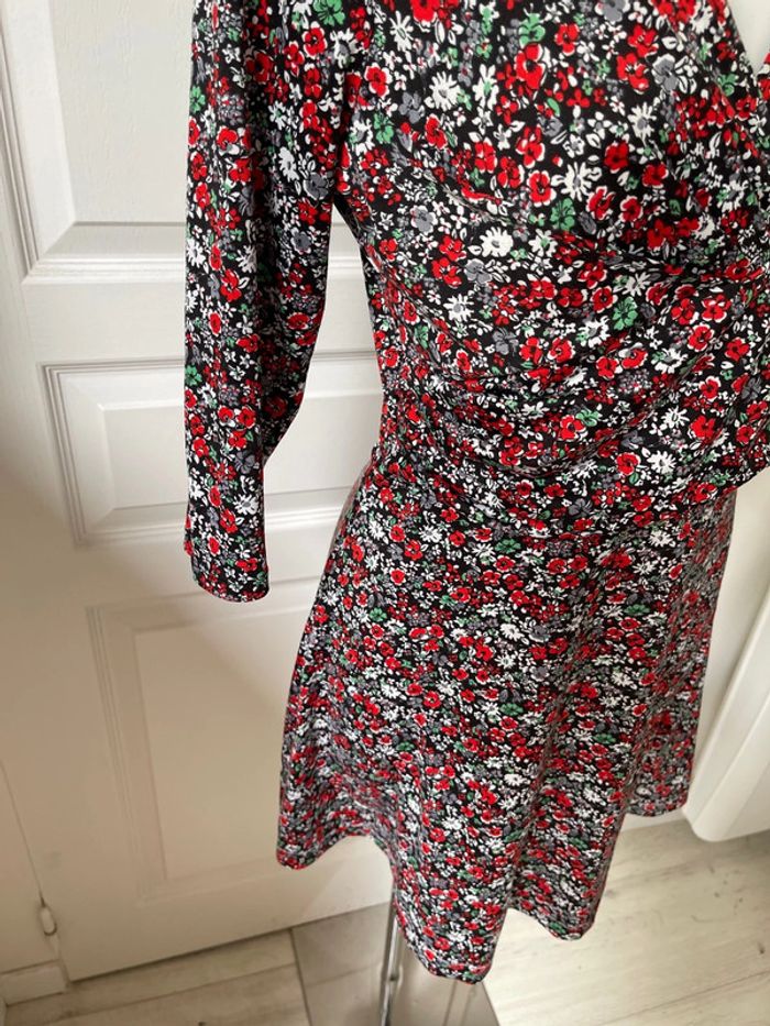 Robe à fleurs - photo numéro 4