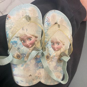 Tongs la reine des neige 25