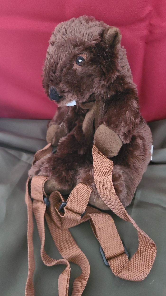 Sac à dos peluche marmotte SANDY marron 32 cm