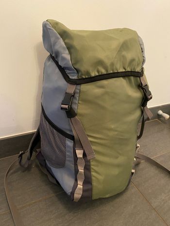 Sac de randonné avec sac de couchage