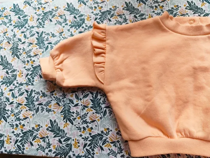 Pull tape à l'oeil fille de 3 mois - photo numéro 7