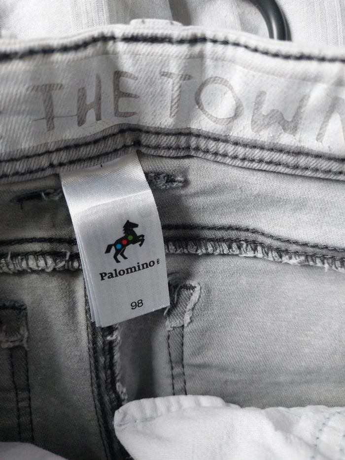 Jeans C&A taille 3 ans (98 cm) - photo numéro 4