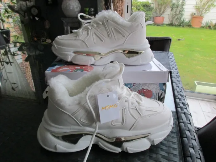 baskets fourrées MSMG nves T38 avec bte+étiquette - photo numéro 3