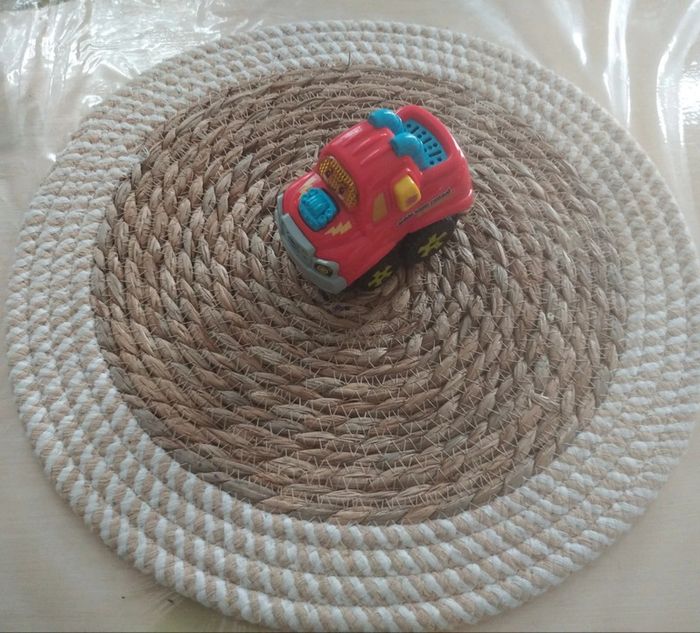 Véhicule VTech tut tut bolide Mario bolide super costaud