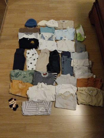Lot de 34 articles garçon 0/3 mois