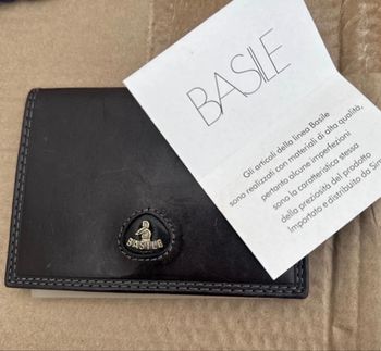 Portefeuille neuf Basile
