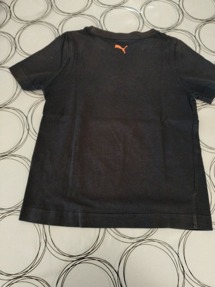 Tee shirt Puma 6 ans comme neuf - photo numéro 4