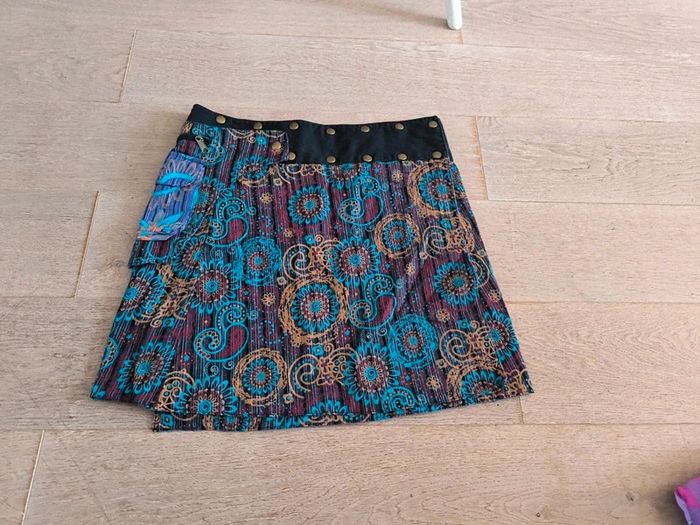 Jupe réversible taille 38