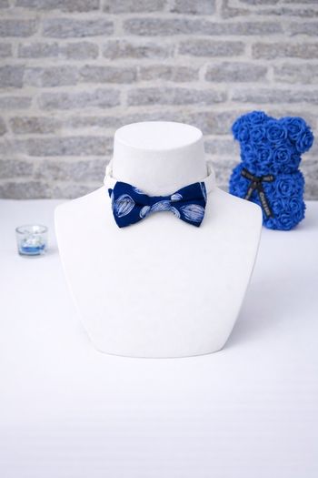 Nœud de papillon bleu marine à motifs Garçon marque Okaidi 🎸