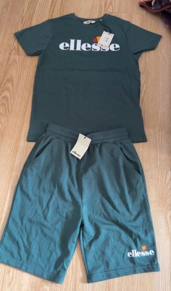 Ensemble ellesse