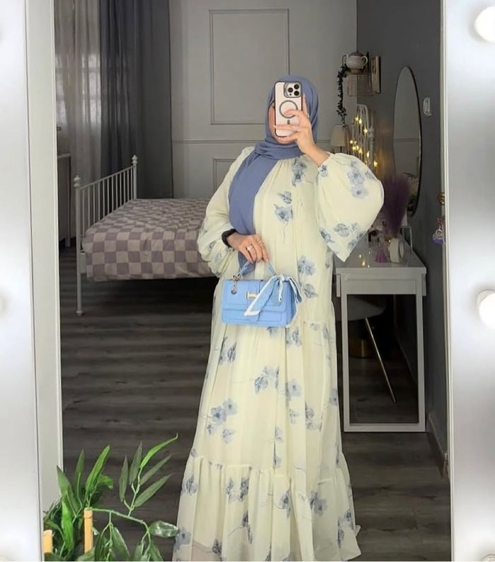 robe fleurie bleue - photo numéro 4