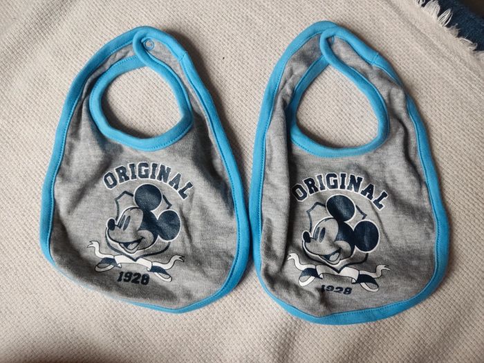 Lot de 2 bavoirs Mickey