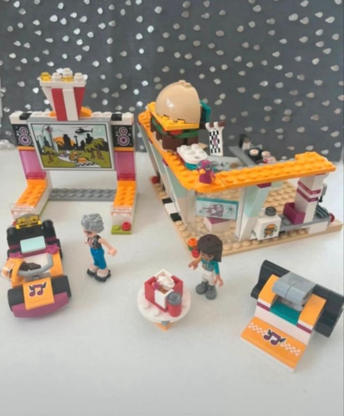 🥤Lego friends Le snack du karting 41349 - photo numéro 5