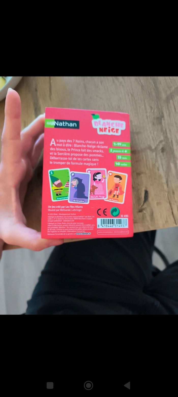 Jeu de carte Blanche Neige Nathan enfant 4 a 99 ans  formule magique - photo numéro 2