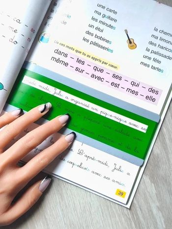 Guide de lecture transparent vert