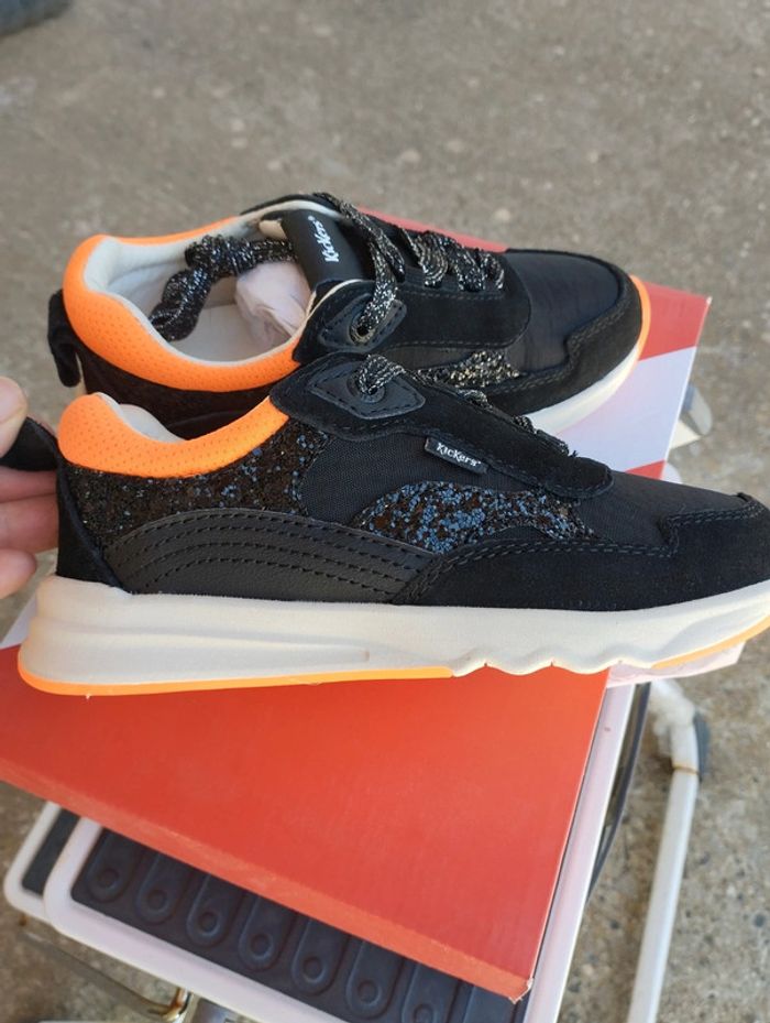 Magnifique basket kickers neuve taille 31 - photo numéro 2