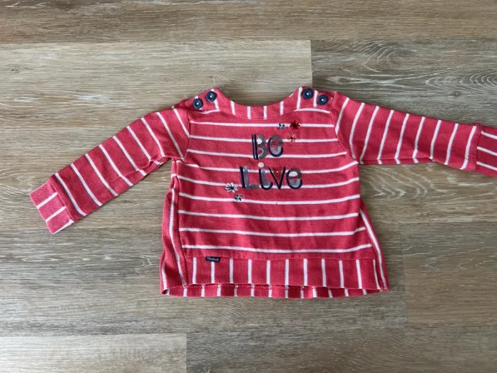 Pull 18 mois