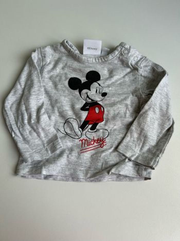 T-shirt manches longues 1 mois