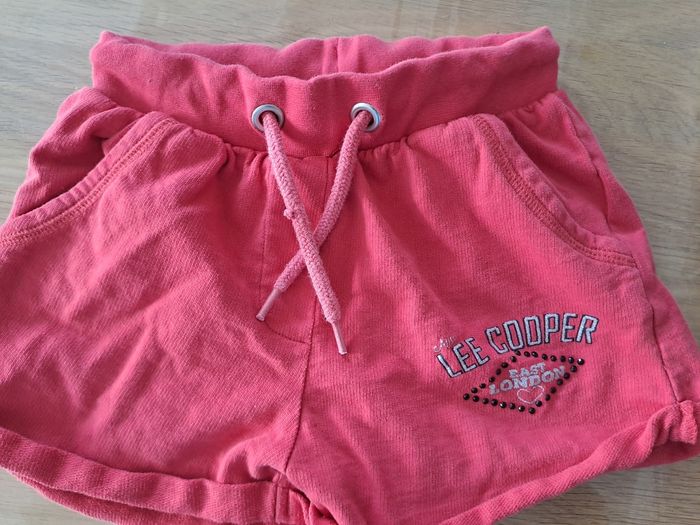 Short 6 ans