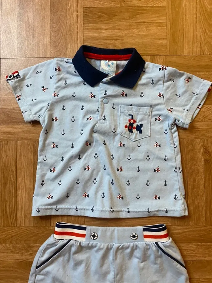 Ensemble polo + short bleu vintage taille 12/18 mois - photo numéro 2