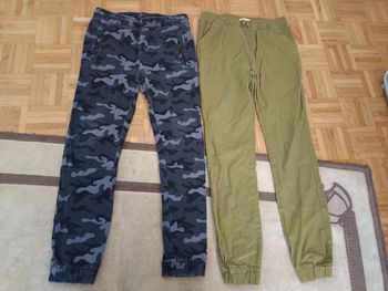 Deux pantalon garçon