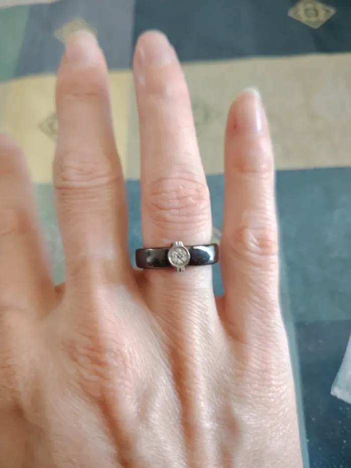 Bague céramique, argent et zirconium