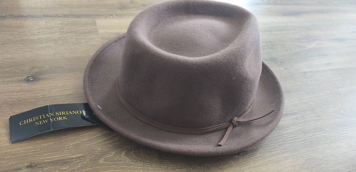 Chapeau - photo numéro 2