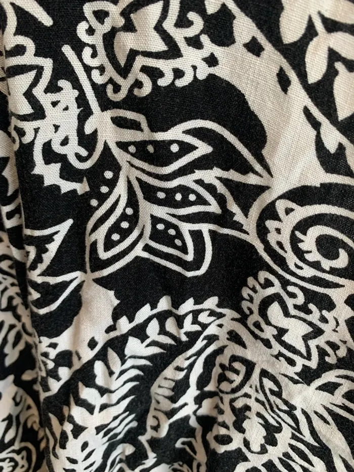 Combinaison pantalon à motifs - photo numéro 4