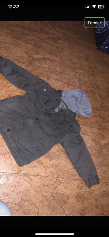 Vêtements garçon 5 ans baskets taille 25