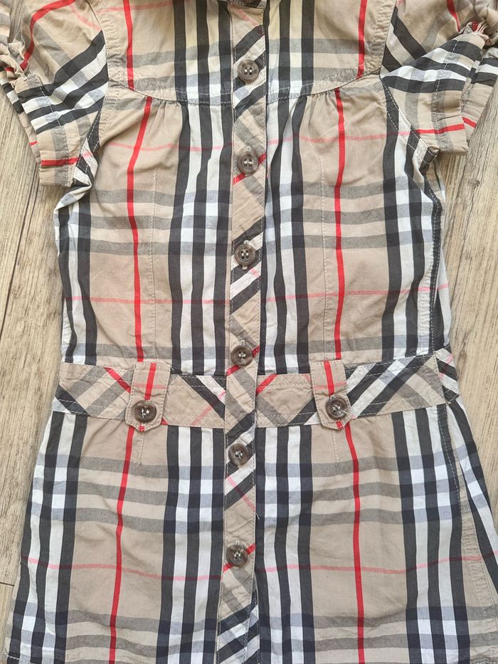 Robe d’été  burberry fille 4 ans vestido - photo numéro 3
