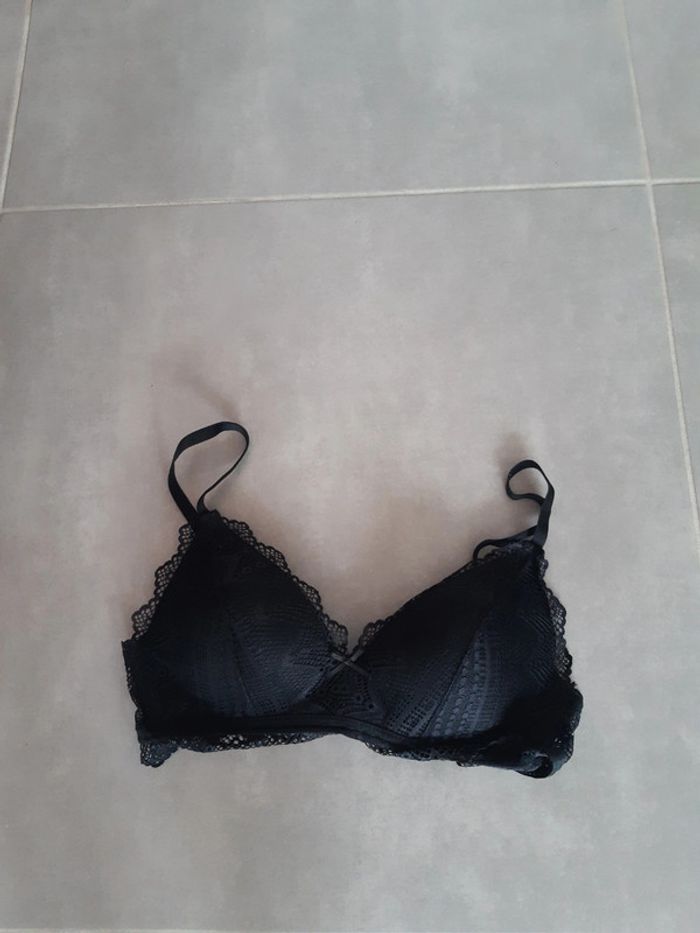 Soutien-gorge noir dentelle