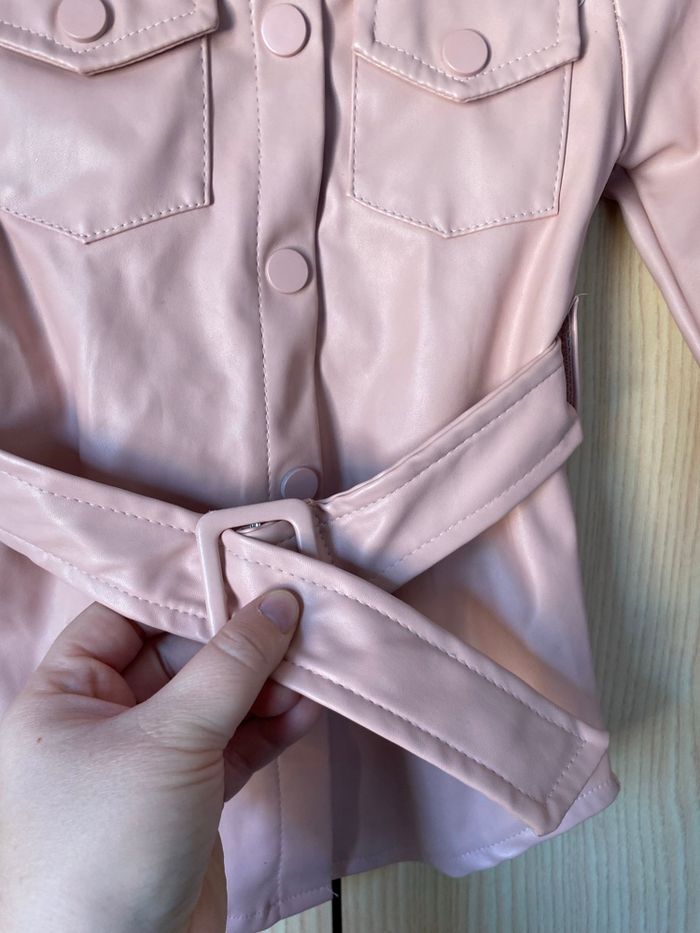 Veste rose simili cuir 18 mois - photo numéro 3