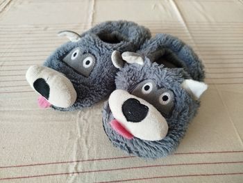 Chaussons ou pantoufles pointure 26-27