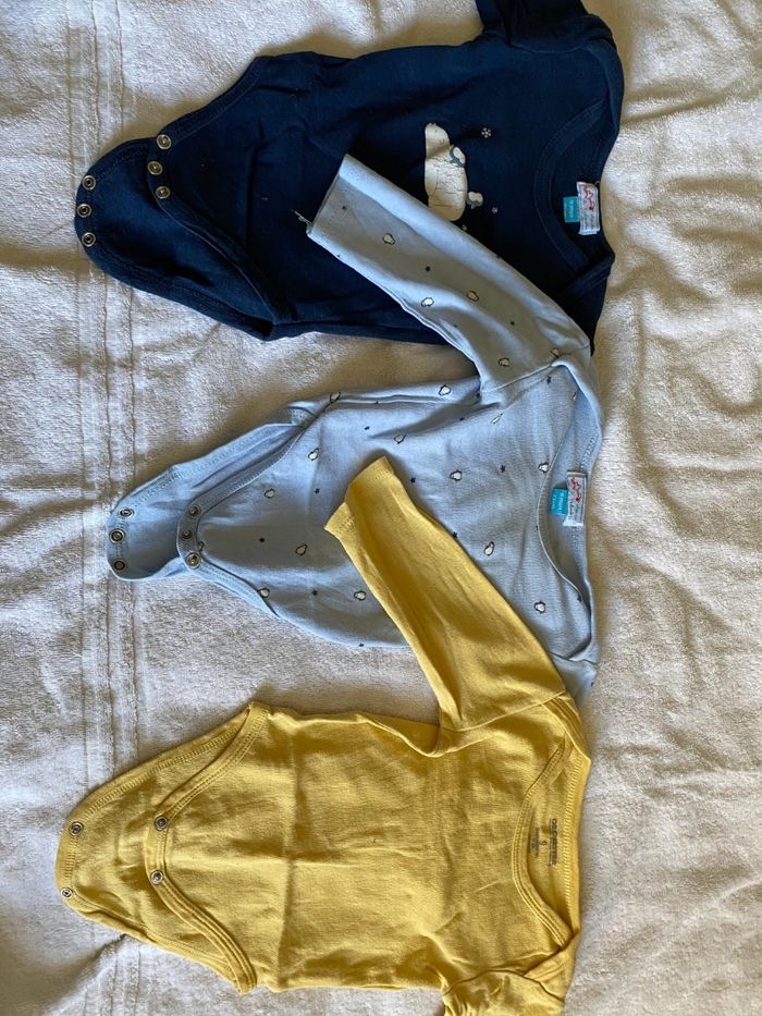 Lot de vêtements en 9 mois - photo numéro 5