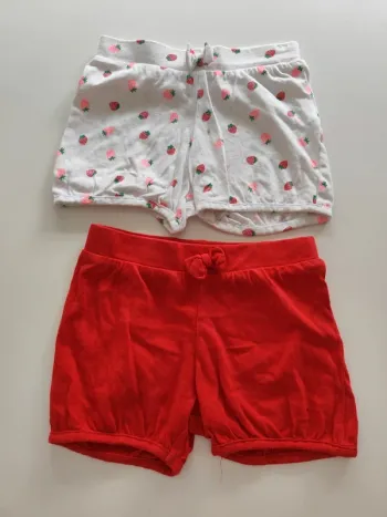 Lot shorts 24 mois