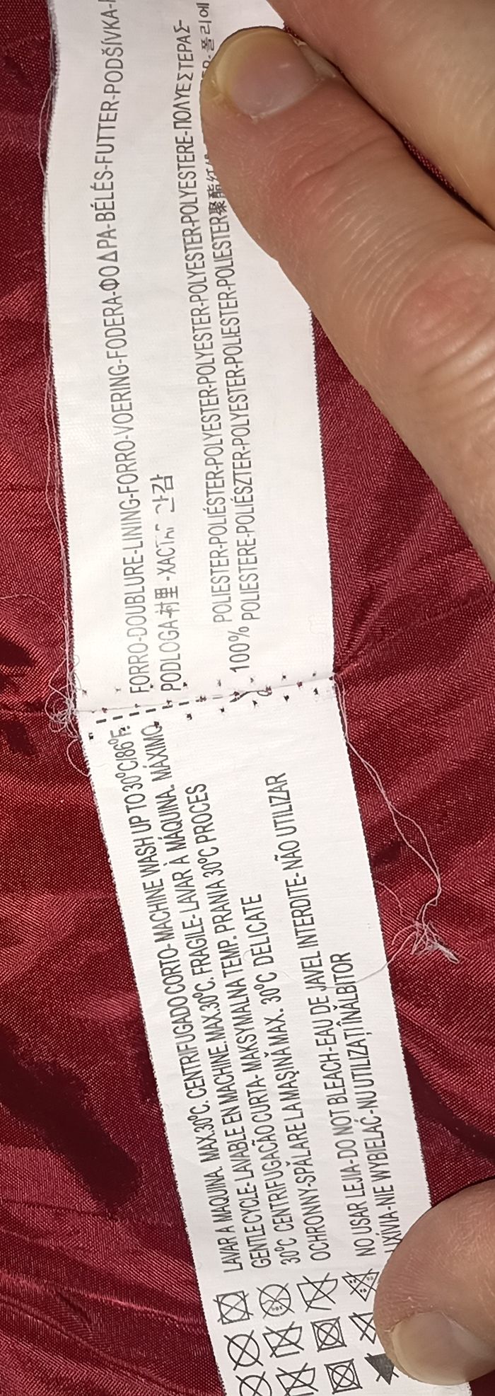 Élégance Assurée avec ce Blazer Rouge Bordeau "Lovely Tailoring" Pull & Bear - photo numéro 7