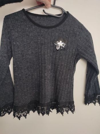 #kytie12ansfille. Pull léger manches longues taille 12 ans