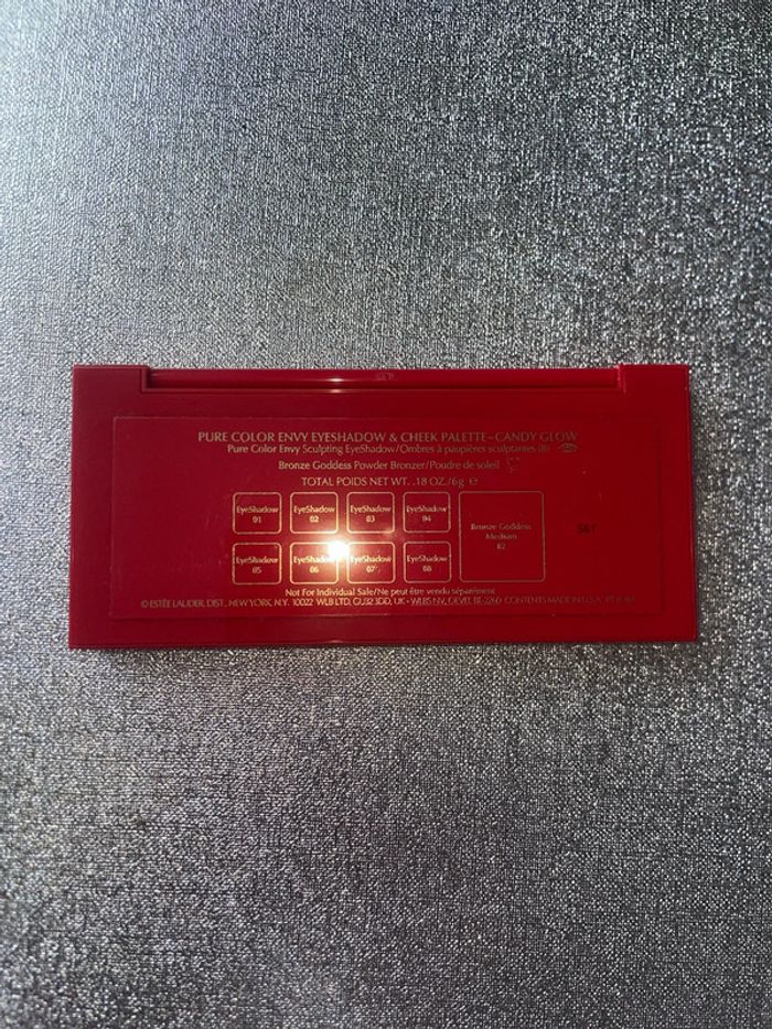 Palette de 8 fards à paupières + 1 poudre de soleil, neuve - photo numéro 4