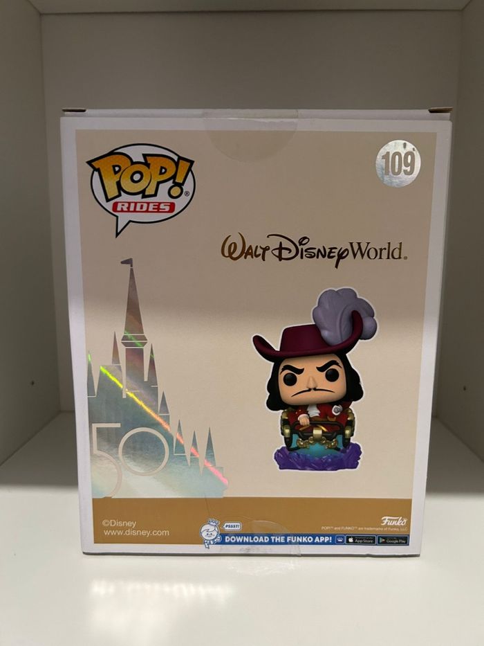 Funko Pop Disney – Captain Hook (#109) - photo numéro 2
