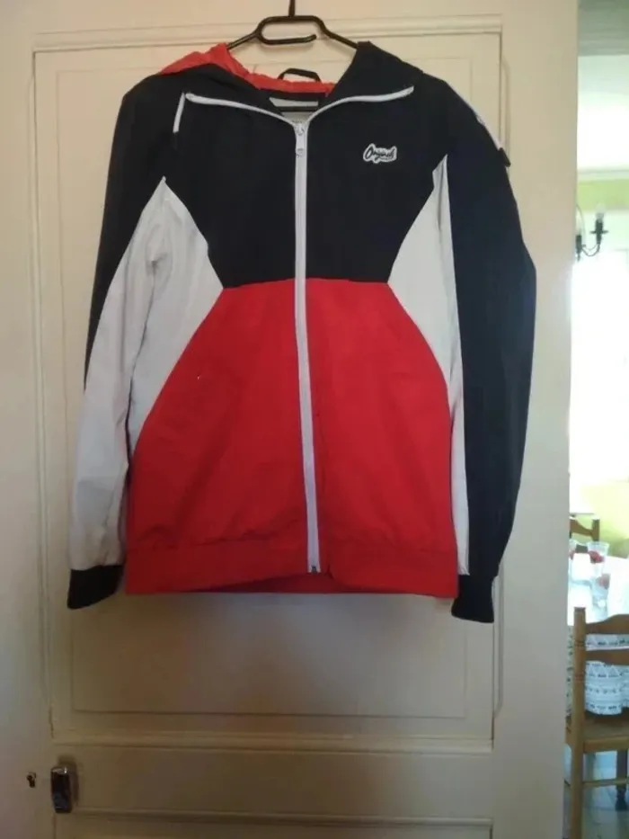 Veste légère Jack et Jones taille M