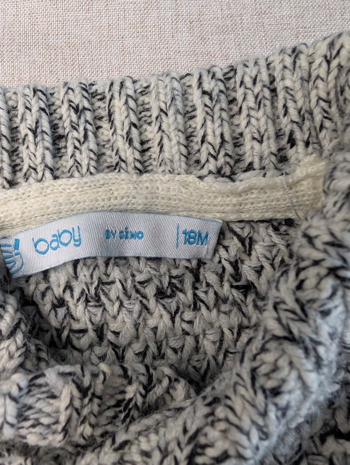 Jolie pull en laine - photo numéro 3