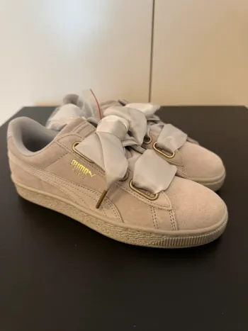 Basket Puma Suede Heart Satin Wn’S Gray violet taille 37 neuves