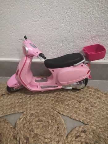 Scooter vespa barbie