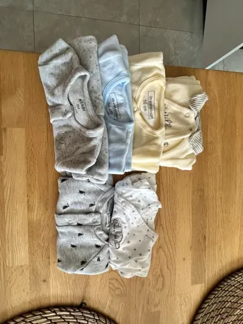 Lot de pyjama naissance