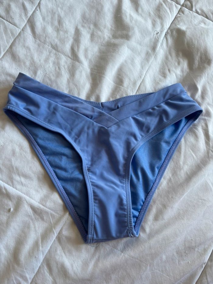 Bas de maillot de bain bikini violet Lila taille S/36 neuf