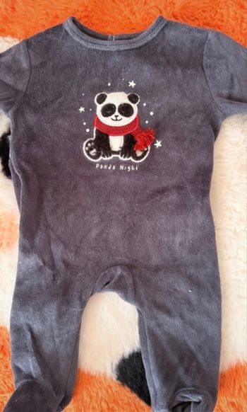Pyjama dors bien très bon état 